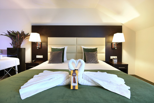 Wellness Suite - Lovely